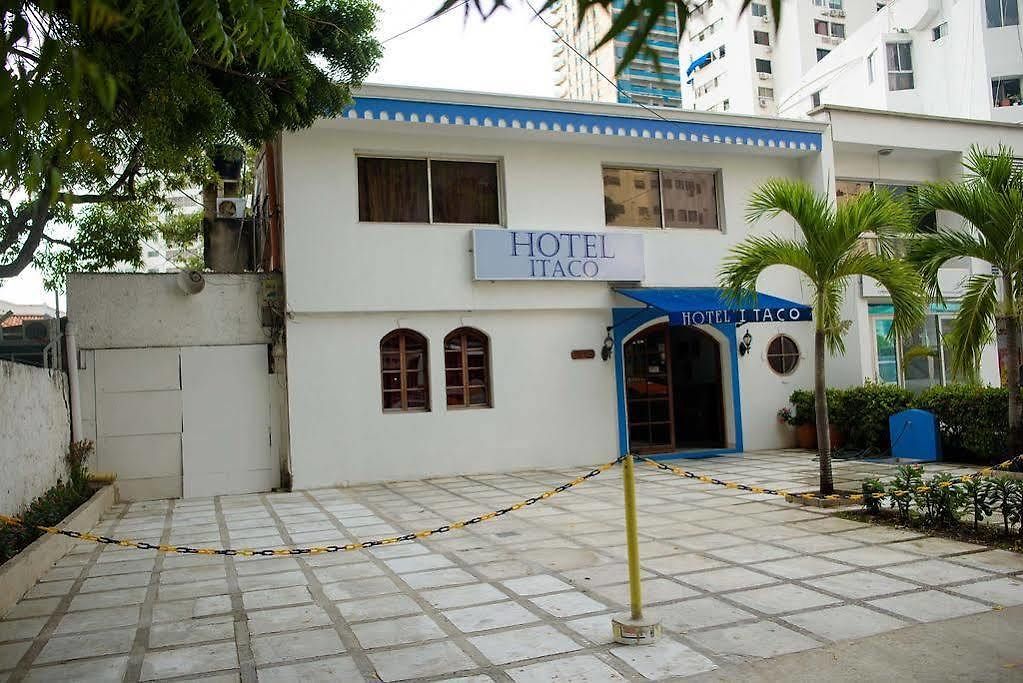 Hotel Crisor 2*