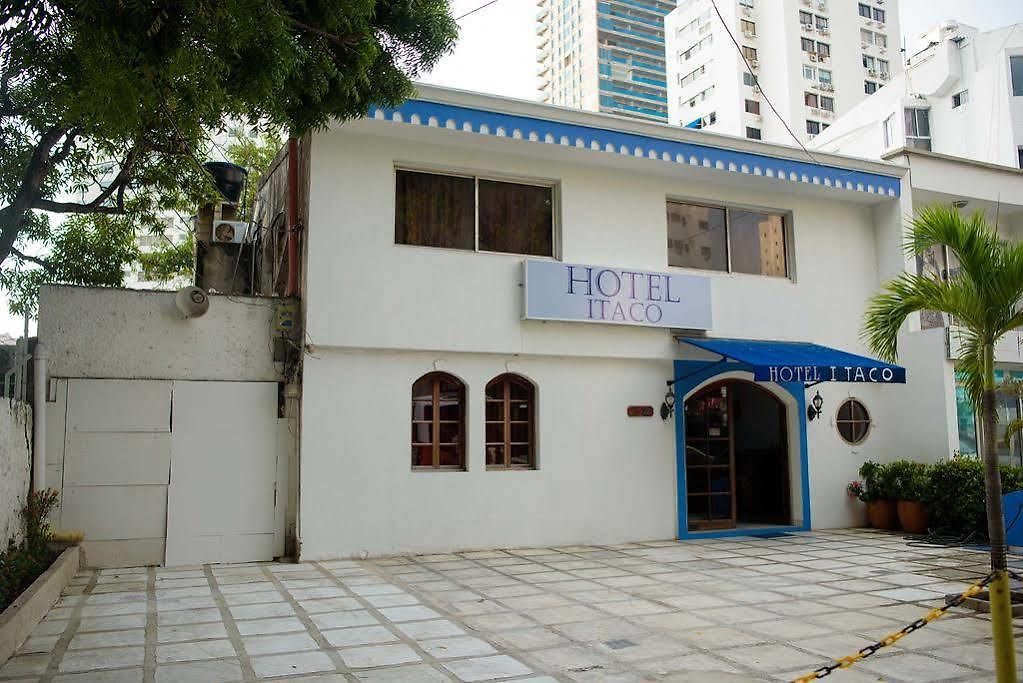 Crisor Hotel 2*