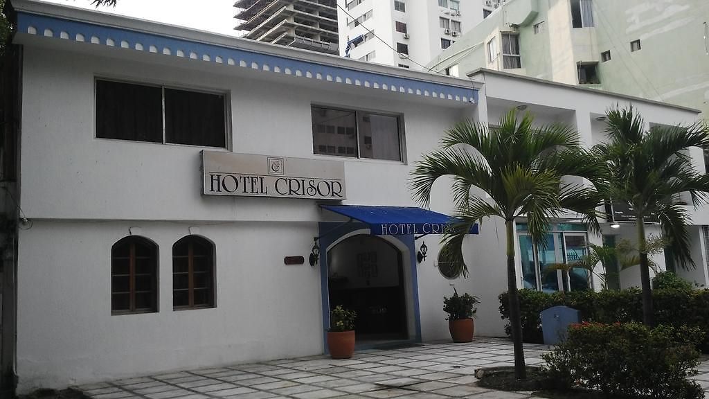 Crisor Hotel 2*