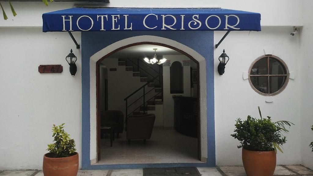 Crisor Hotel 2*