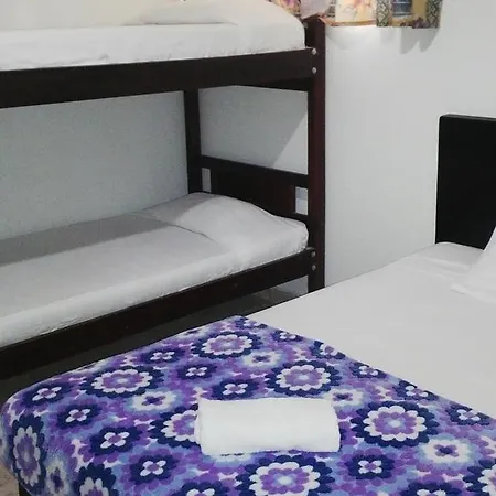 Crisor Hotel 2*